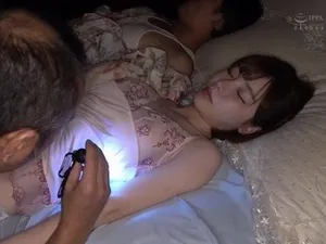 truyện sex chồng yêu - Cô Gái Khiêu Dâm